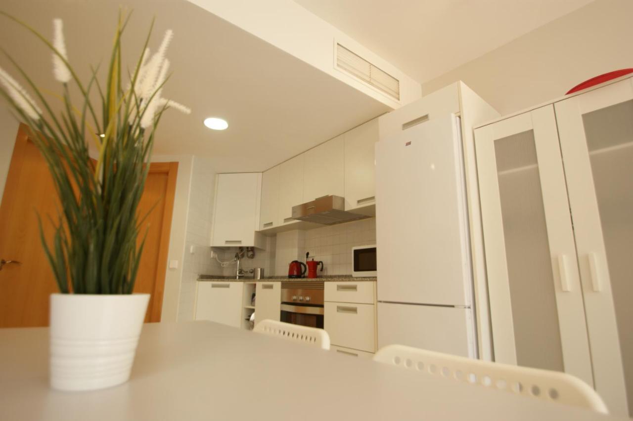 Apartamento En Vera A 300 M De La Playa, Con Patio Y Salida Directa A Calle Exterior photo